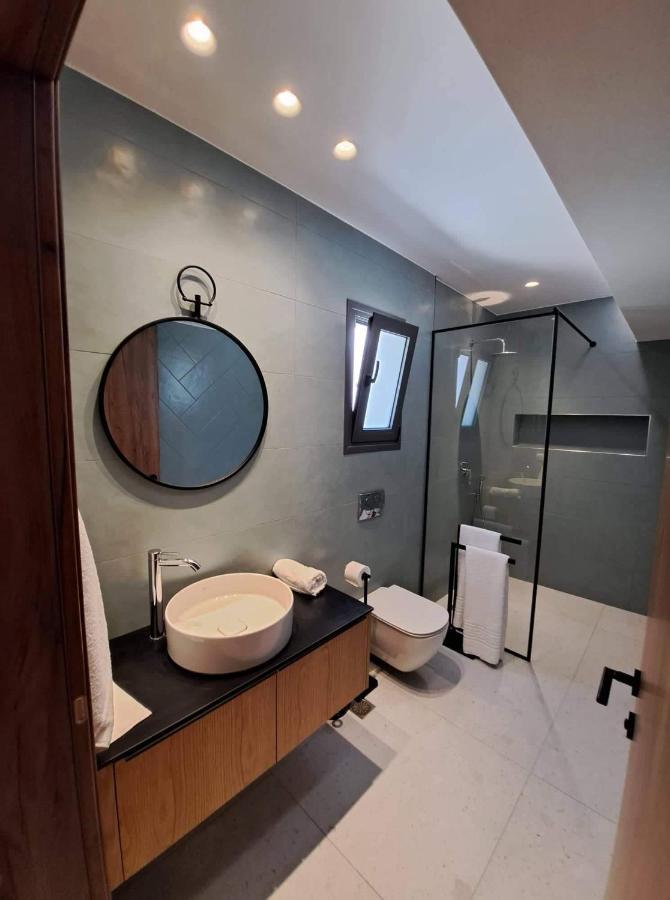 Courtyard Luxury “marianthi” Apartment Pefki