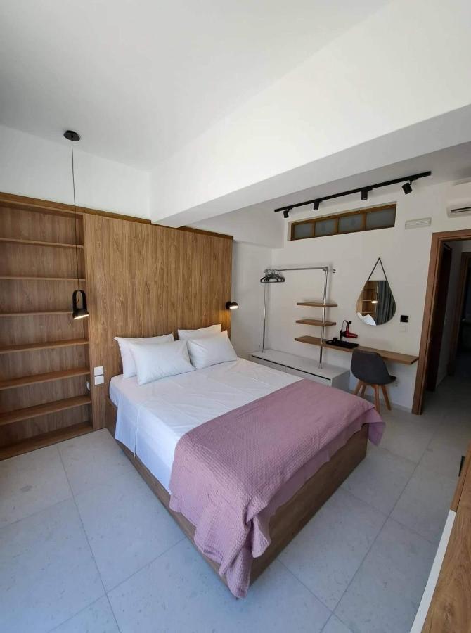 Courtyard Luxury “marianthi” * Pefki